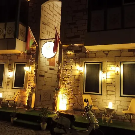 Hotel Lamur