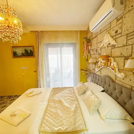 Hotel Lamur